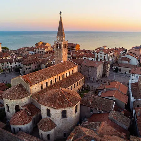 Апартаменты Modern Flat With Balcony At Pineta Градо